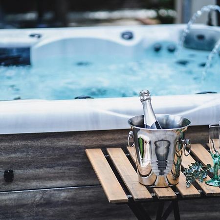 O Rethel Jacuzzi, Gite Ardennes Zewnętrze zdjęcie