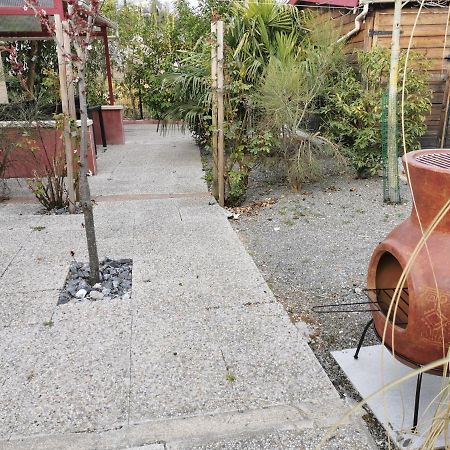 O Rethel Jacuzzi, Gite Ardennes Zewnętrze zdjęcie