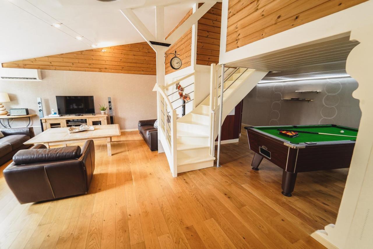 O Rethel Jacuzzi, Gite Ardennes Zewnętrze zdjęcie